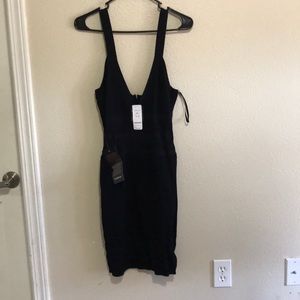 Bebe dress new M